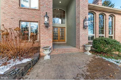 845 Mallard Drive, Whitehall, PA 18052 - Photo 3