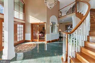 845 Mallard Drive, Whitehall, PA 18052 - Photo 5