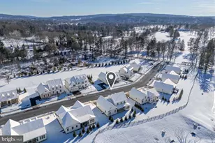 4574 Old Saucon Rd, Bethlehem, PA 18015 - Photo 3