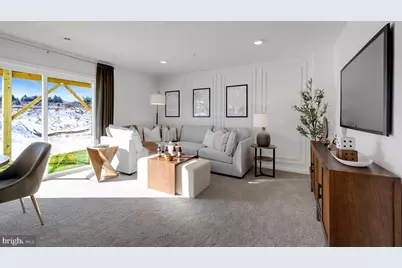 8215 Alexander Court, Breinigsville, PA 18031 - Photo 7