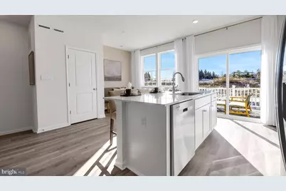 8211 Alexander Court, Breinigsville, PA 18031 - Photo 7