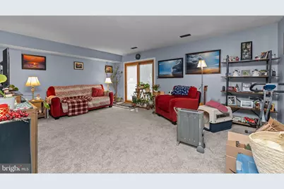 826 E Wayne Avenue, Allentown, PA 18103 - Photo 5