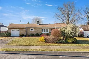 1240 Ridge Ave, Whitehall, PA 18052 - Photo 3