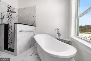 5031 Hunter Ln, Emmaus, PA 18049 - Photo 25