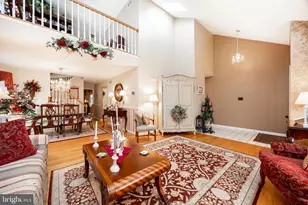 319 Surrey Pl, Macungie, PA 18062 - Photo 7