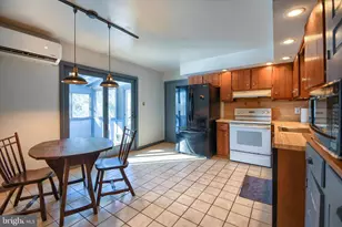 4356 Lotus Ln, Coopersburg, PA 18036 - Photo 9