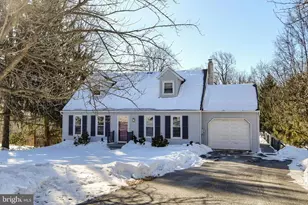 4356 Lotus Ln, Coopersburg, PA 18036 - Photo 1