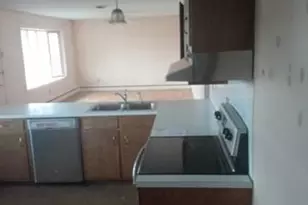 1875 S Wood St, Allentown, PA 18103 - Photo 3