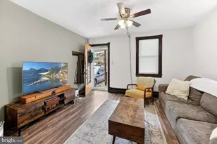 22 Warren, Fountain Hill, PA 18015 - Photo 5