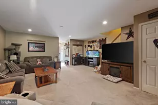 8083 Heritage Dr, Alburtis, PA 18011 - Photo 11