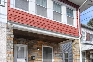 547 Broad St, Emmaus, PA 18049 - Photo 1