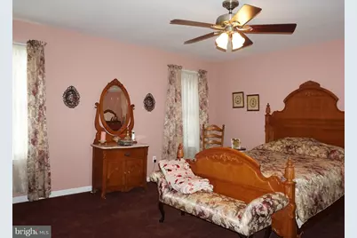 6099 Timberknoll Drive, Macungie, PA 18062 - Photo 7