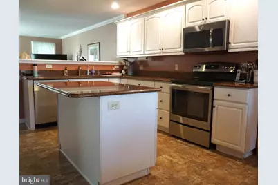 6099 Timberknoll Drive, Macungie, PA 18062 - Photo 5