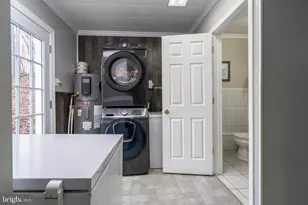 6951 Yeakels Mill Rd, Zionsville, PA 18092 - Photo 23