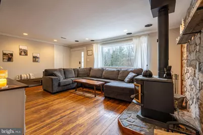 6951 Yeakels Mill Road, Zionsville, PA 18092 - Photo 7