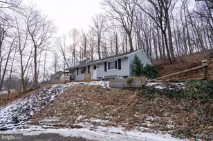 6951 Yeakels Mill Rd, Zionsville, PA 18092 - Photo 43