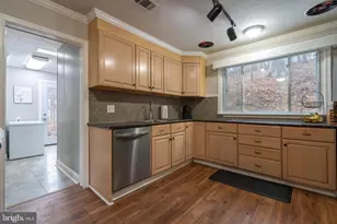 6951 Yeakels Mill Rd, Zionsville, PA 18092 - Photo 17