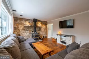 6951 Yeakels Mill Rd, Zionsville, PA 18092 - Photo 3