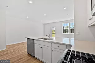 1184 Martin Rd, Breinigsville, PA 18031 - Photo 3