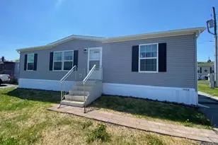 10104 Fernwood Ln, Breinigsville, PA 18031 - Photo 15