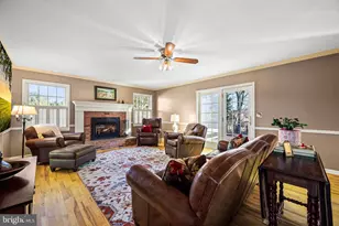 6335 Red Fox Ct, Coopersburg, PA 18036 - Photo 13