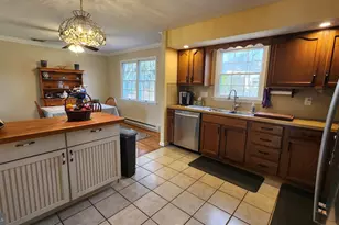 1989 Pierce Dr, Whitehall, PA 18052 - Photo 9