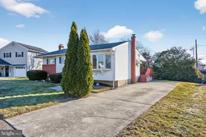 1824 Hilltop Terrace, Bethlehem, PA 18018 - Photo 3