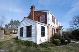 1848 Ridgelawn Ave, Bethlehem, PA 18018 - Photo 5