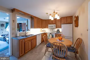 1848 Ridgelawn Ave, Bethlehem, PA 18018 - Photo 13