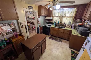 324 Walnut St, Catasauqua, PA 18032 - Photo 7