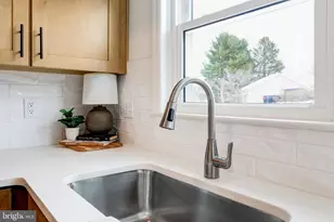 7908 Woodsbluff Run, Fogelsville, PA 18051 - Photo 13