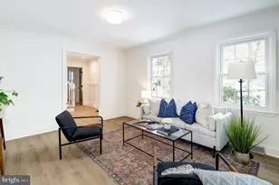 7908 Woodsbluff Run, Fogelsville, PA 18051 - Photo 5