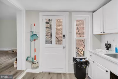 208 N 9th Street, Allentown, PA 18102 - Photo 19