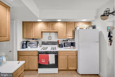 208 N 9th Street, Allentown, PA 18102 - Photo 33