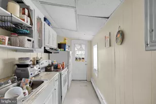 318 N 7th St, Allentown, PA 18102 - Photo 21