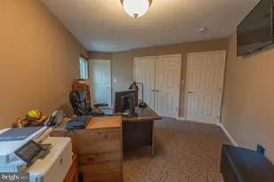 7264 Snowberry Ct, Macungie, PA 18062 - Photo 15