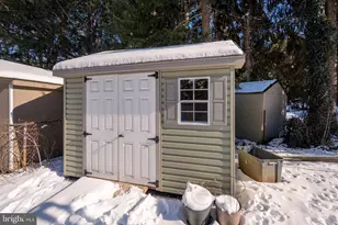 955 Little Lehigh Dr, Emmaus, PA 18049 - Photo 7