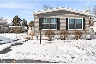 8754 Breinig Run Circle, Breinigsville, PA 18031 - Photo 3