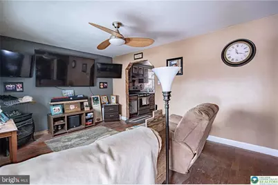 2303 S Filbert Street, Allentown, PA 18103 - Photo 5