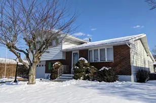 107 S 10th St, Coplay, PA 18037 - Photo 3