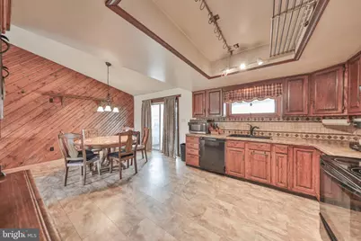 7580 Kings Hwy, New Tripoli, PA 18066 - Photo 17