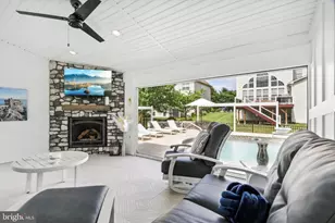 955 Yorkshire Dr, Breinigsville, PA 18031 - Photo 57