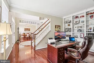 955 Yorkshire Dr, Breinigsville, PA 18031 - Photo 5