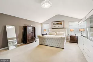 955 Yorkshire Dr, Breinigsville, PA 18031 - Photo 37