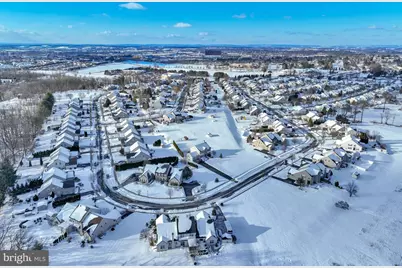 2073 Rolling Meadow Drive, Macungie, PA 18062 - Photo 37