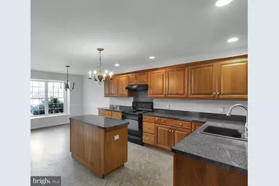 2073 Rolling Meadow Drive, Macungie, PA 18062 - Photo 13