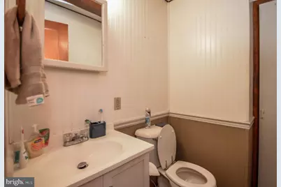 1053 3rd Street, Whitehall, PA 18052 - Photo 11