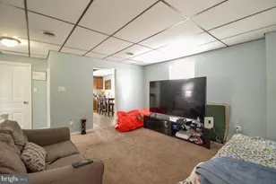 1053 3rd St, Whitehall, PA 18052 - Photo 13