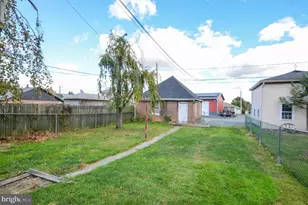 1053 3rd St, Whitehall, PA 18052 - Photo 23