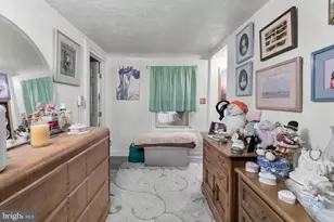 421 N Hall St, Allentown, PA 18102 - Photo 3